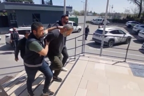 52 suç kaydı vardı, 33 suçtan 20 yıl hapis cezasıyla aranıyordu...Yakalandı