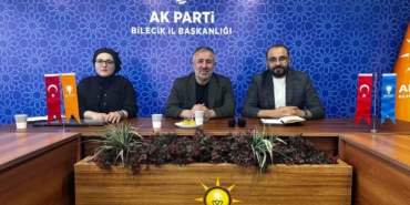 AK Parti’nin gündeminde zirai don yaşayan üreticiler vardı