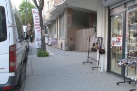 Esenyurt’ta kavgayı fırsat bilerek çantayı alıp böyle kaçtı