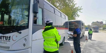 Toplu taşıma araçları ve ticari taksilere sıkı denetim