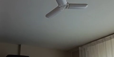 Depremle gözünü açtı