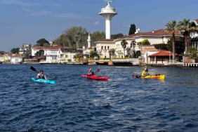 Dublin’den İstanbul’a kanoyla geldiler: Kanserli çocuklar için 7 ay süren zorlu yolculuk tamamlandı