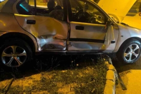 Bilecik’te otomobil ile halk otobüs çarpıştı: 3 yaralı