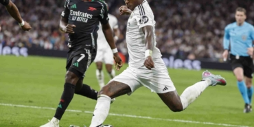 Inter ve Arsenal yarı finalde