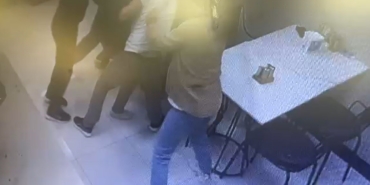 Saldırıya uğradı, sığındığı işletmede kalbinden bıçaklanarak hayatını kaybetti