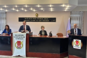 Balıkesir Gazeteciler Cemiyeti’nde Ramazan Demir güven tazeledi