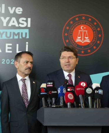Adalet Bakanı Yılmaz Tunç: