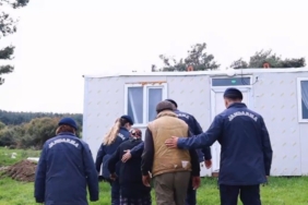 Çanakkale Jandarmasından ihtiyaç sahibi aileye sıcak yuva