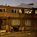 Gaziosmanpaşa’da iki bina alev alev yandı