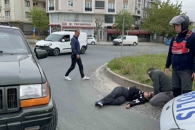 Kayıp genç kadını polis memuru buldu