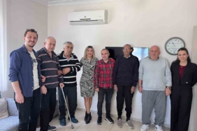 Ayvalık Kütüphanesinde özel öğrencilerden anlamlı sergi