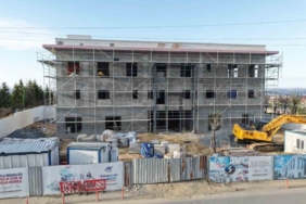 Sultangazi’de Gençlik, Spor ve Sağlık Merkezi hızla yükseliyor