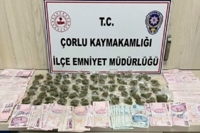 Polis şüphe üzerine durdurdu: 238 gram esrar ele geçirildi