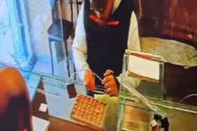 Sultanbeyli’de kuyumcudan 570 bin TL’lik külçe altın hırsızlığı kamerada