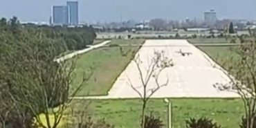 Bursa’da iniş takımı kırılan eğitim uçağındaki 2 kişi ölümden döndü