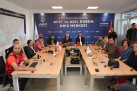 Deprem sonrası Ataşehir’de kriz masası kuruldu
