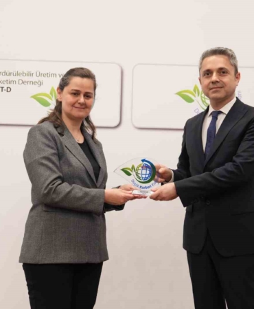 Aksa Doğalgaz 6’ncı kez ‘Düşük Karbon Kahramanı Ödülü’ne değer görüldü