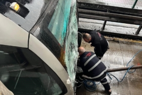 Avcılar’da metrobüs kazası