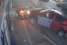 Alkollü sürücü dehşet saçtı: Kaldırımdaki çocuğu ezdi