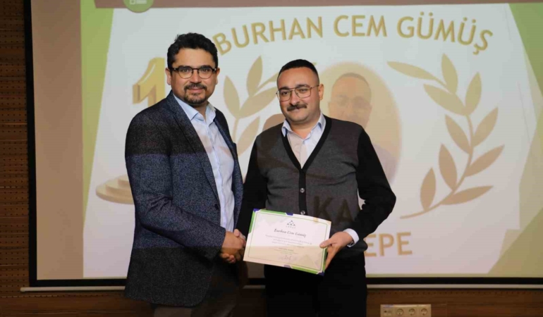 Başarılı çalışanlar ödüllendirildi