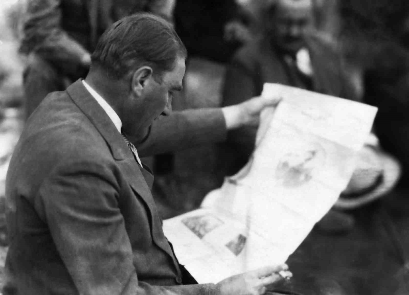 "Karanlıkta Akan Bir Yıldız: Mustafa Kemal Atatürk" sergisi Humanis’ in organizasyonuyla İstanbul’da açıldı