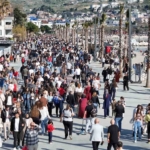 İstanbullular, Ramazan Bayramı’nda Büyükçekmece sahillerine akın etti