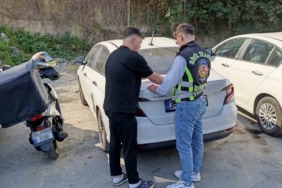 Kağıthane’de trafiğe tehlikeye düşüren motosiklet sürücüsüne cezai işlem uygulandı