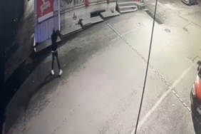 Önce etrafı kolaçan etti sonra iş yerine kurşun yağdırdı