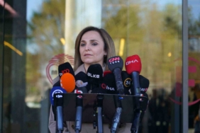 DEM Parti Sözcüsü Ayşegül Doğan, "Henüz ameliyat tamamlanmadı"