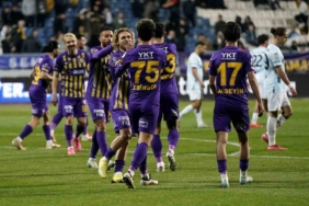 Trendyol Süper Lig: Eyüpspor: 6 - Adana Demirspor: 0 (Maç sonucu)