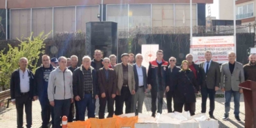 Üreticilere ayçiçeği ve kanola tohumu dağıtıldı
