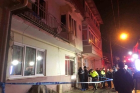 Evde çıkan yangında 3 aylık bebek ve 4 yaşındaki çocuk hayatını kaybetti