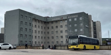 Bandırma’da teşhiste ihmal iddiasıyla 16 yaşındaki genç testisini kaybetti