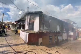 Biga’da ev yangını