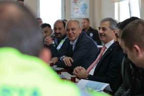 Başkan Alemdar, "Geçtiğimiz yılın üzerinde asfalt çalışmasını şehrimizde hayata geçireceğiz"
