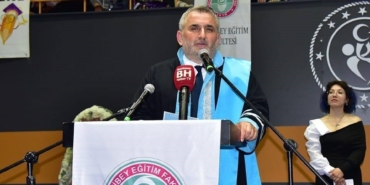 Prof. Dr. İbrahim Aydın Artvin Çoruh Üniversitesi Rektörlüğüne atandı