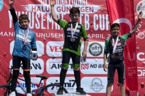 Sakaryalı sporcu parkurda Türkiye’nin adını ‘şampiyon’ yazdırdı