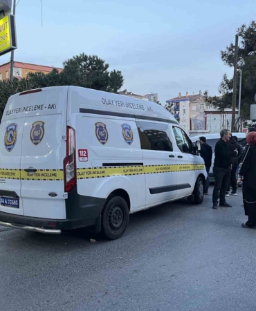 Küçükçekmece’de sorun yaşadığı ağabeyinin iş yerine pompalı tüfekle saldırdı