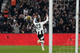 Muçi, gol sayısını 7’ye çıkardı