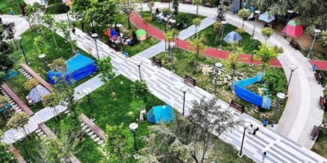 Vatandaşlar yeni güne park ve çadırlarda uyandı