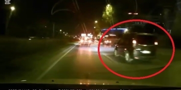 Canını hiçe saydı, makas atarak ilerledi