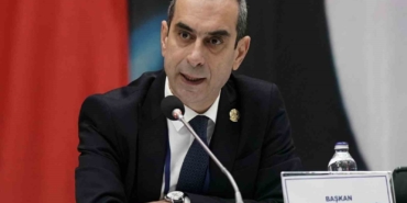 Şekip Mosturoğlu: "Bizler sportif sonuçlardan bağımsız olarak Fenerbahçe’ye tutkuyla bağlıyız"
