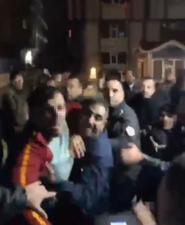 Öğrenciler ile taksicilerin kavgası yurtta son buldu; o anlar kamerada