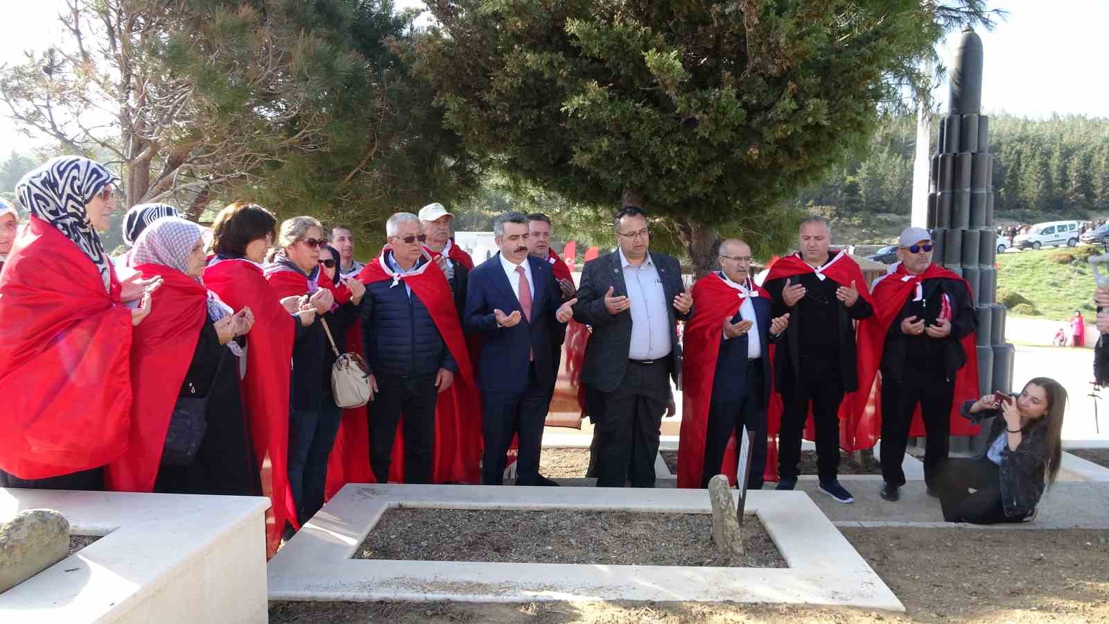 Bursalılardan şehit ecdada vefa