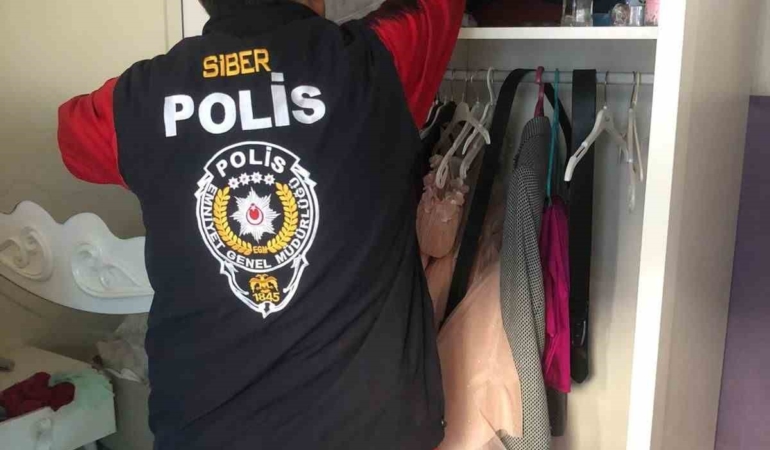 Siber polisten dolandırıcılık operasyonuna 4 tutuklama