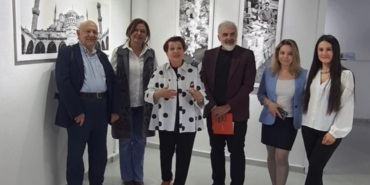 ’Enine Boyuna Bakış’ sergisi Nilüfer Fotoğraf Müzesi’nde