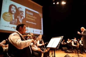 Anadolu Rock’un efsaneleriyle unutulmaz bir gece: Müzikseverler akın etti