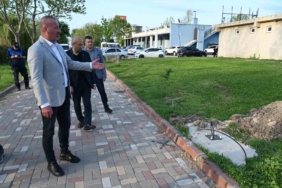 Atatürk Kültür Parkı aydınlatılıyor