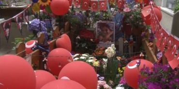 İtalyan şefin oğlu Mattia Ahmet Minguzzi’nin doğum gününde mezarına ziyaret