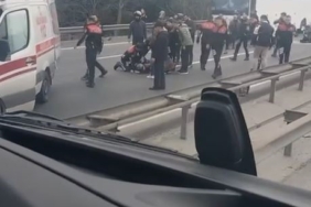 TEM Otoyolunda zincirleme kazada 4 polis memuru yaralandı